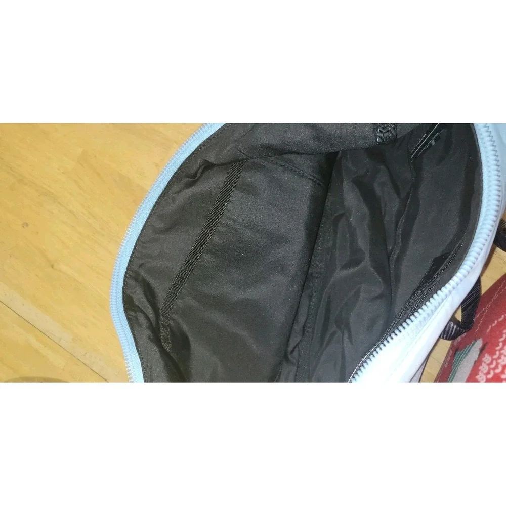 House of Harlow‎ 1960 Crescent Moon Nylon Puffy Athleisure Bag - Blue 🩵